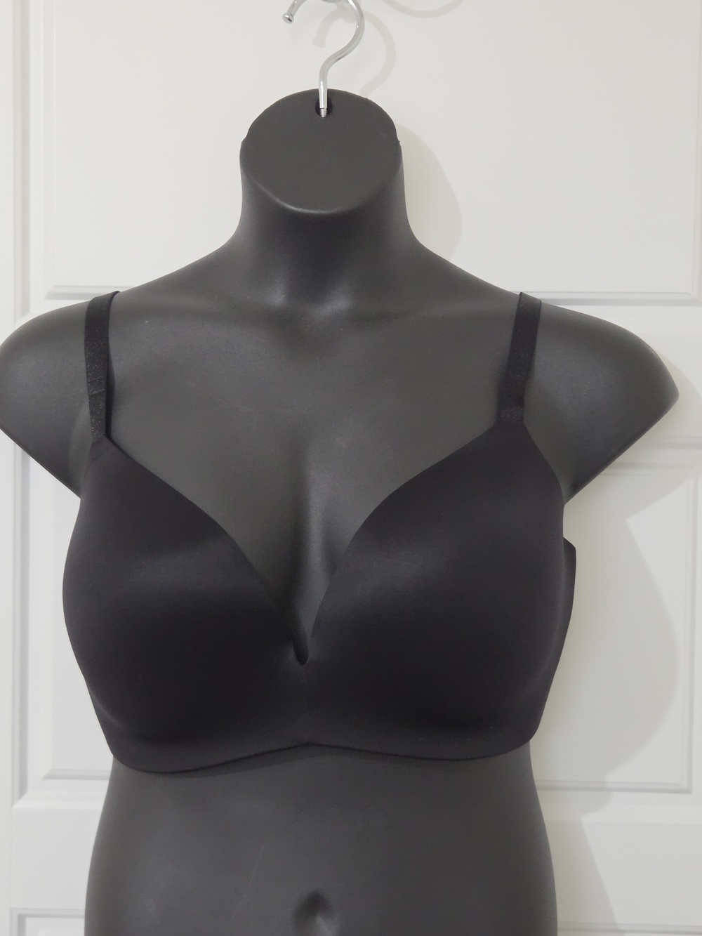 So Obsessed By Victoria's Secret Padded No-Wire Bra Size 38DDD